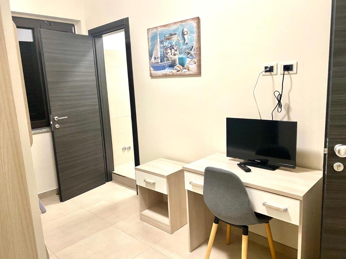 Casa Vacanze E Fitta Camere San Nico Corigliano Calabro Exterior foto