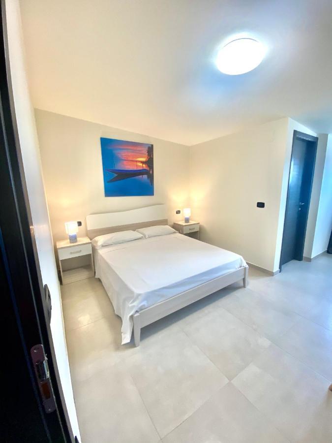 Casa Vacanze E Fitta Camere San Nico Corigliano Calabro Exterior foto